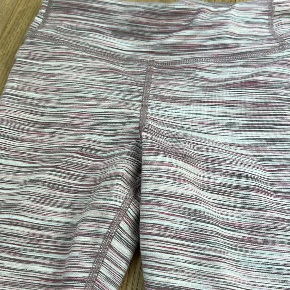 Athleta Girl Spacedye Chit Chat Tight Leggings pink Pocket Logo Leggings 8/10